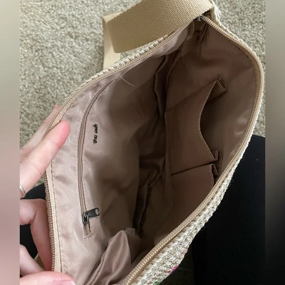 NWOT Crossbody The Sak Bag - Picture 3 of 7